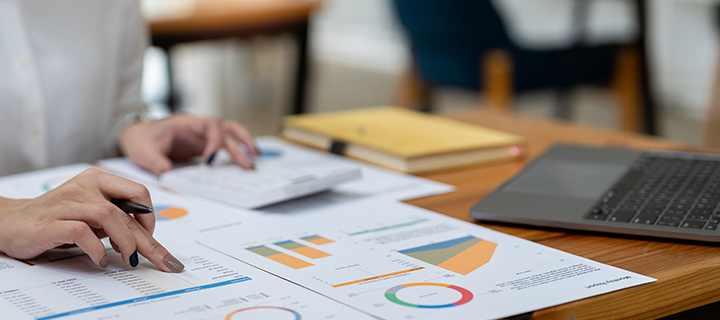 财務(wu)共享-讓每箇(ge)流程(cheng)集(ji)約高(gao)效、标準透明